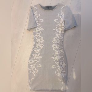 French Connection dress. Size 2. Soft, stretchy.